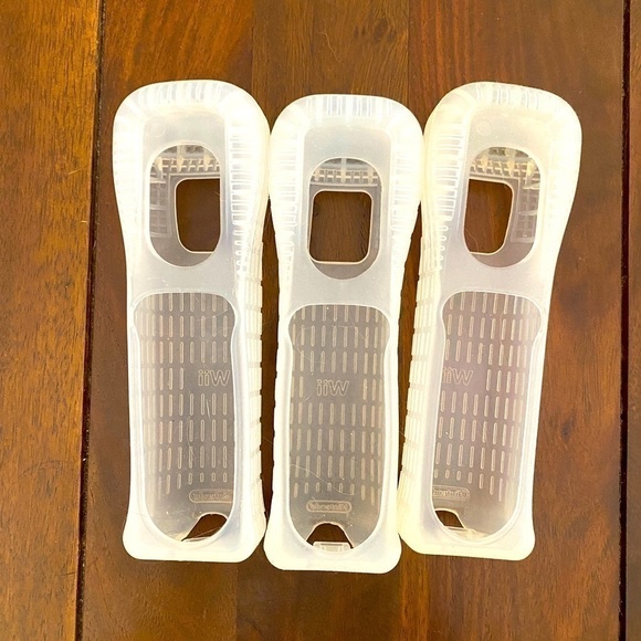 ⭐️OEM Nintendo Wii Remote Controller Sleeve Cover 5284E1M Lot of 3 - Picture 1 of 4